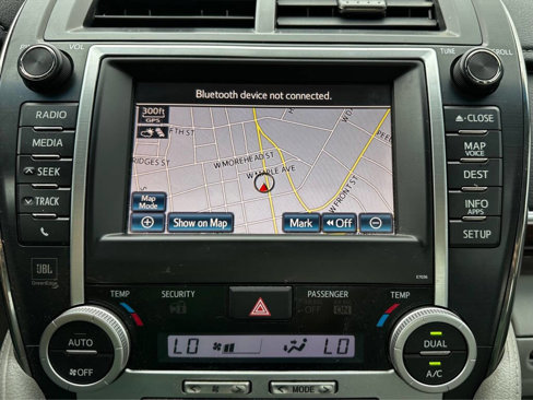 Used 2012 Toyota Camry SE image 18