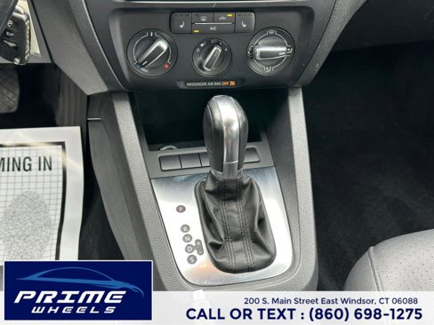Used 2013 Volkswagen Jetta SE image 20