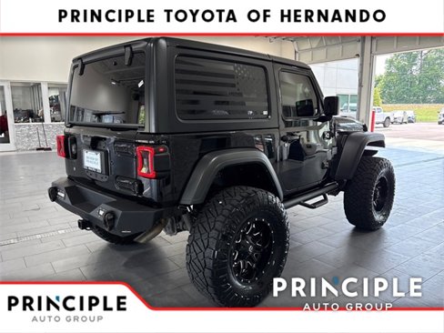 Used 2018 Jeep Wrangler Sport image 5