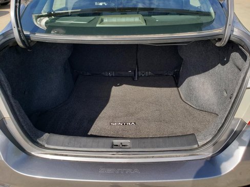 Used 2018 Nissan Sentra SV w/ Premium Package (P01) image 7