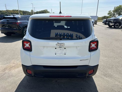 Used 2016 Jeep Renegade Sport w/ Power & Air Group image 4