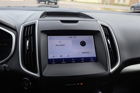 Used 2020 Ford Edge SEL w/ Convenience Package image 16