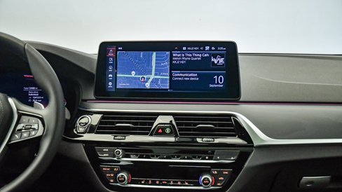 Certified 2023 BMW 530i w/ Premium Package image 14