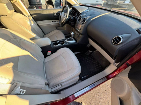 Used 2013 Nissan Rogue SL image 16