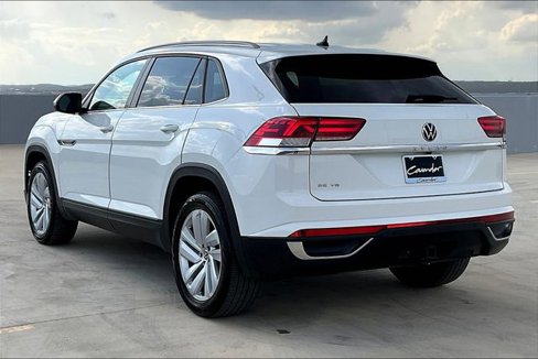 Used 2021 Volkswagen Atlas Cross Sport SE image 13
