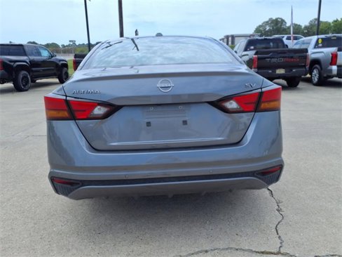 Used 2023 Nissan Altima 2.5 SV image 3