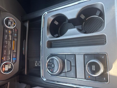 Used 2019 Ford Expedition XLT w/ Equipment Group 202A image 24