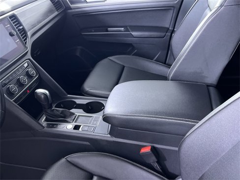 Used 2020 Volkswagen Atlas Cross Sport SE image 20