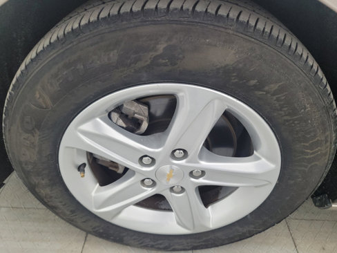 Used 2023 Chevrolet Malibu LT image 31