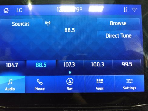 Used 2020 Ford EcoSport Titanium image 25