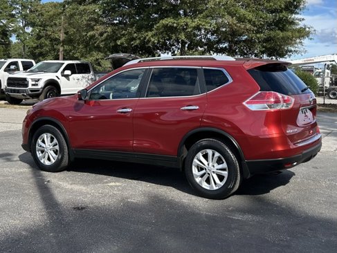 Used 2015 Nissan Rogue SV w/ SV Premium Package image 5