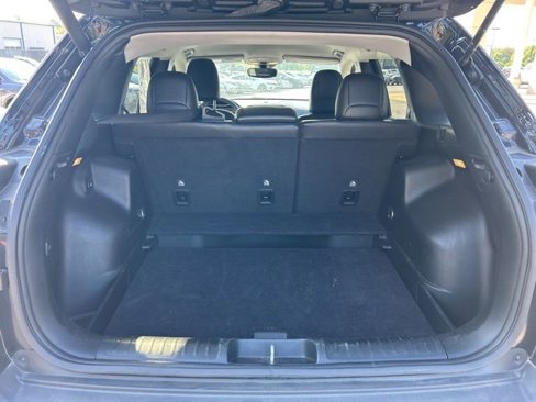Used 2023 Jeep Cherokee Altitude Lux image 25
