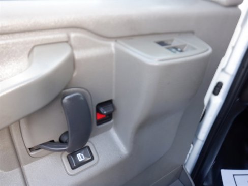 Used 2020 Chevrolet Express 2500 w/ Driver Convenience Package image 13