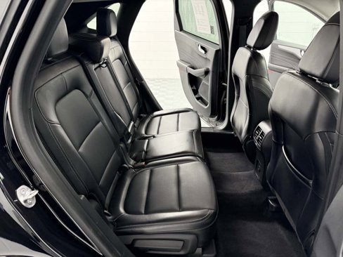 Used 2023 Ford Escape Platinum image 13