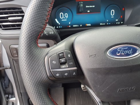Used 2023 Ford Escape ST-Line Select w/ Tech Pack #2 image 16