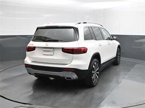 Used 2022 Mercedes-Benz GLB 250 image 11