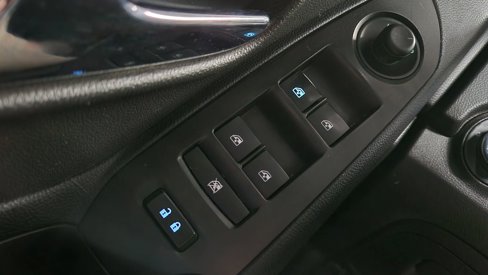 Used 2016 Chevrolet Trax LT w/ LT Convenience Package image 40