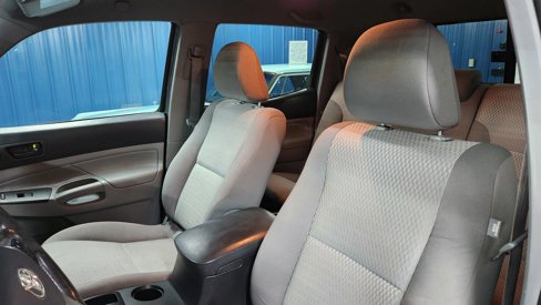 Used 2012 Toyota Tacoma 4x4 Double Cab image 9