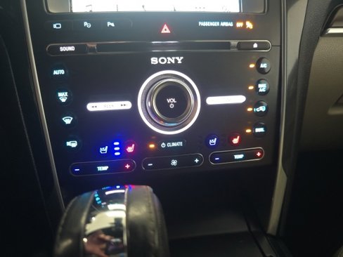 Used 2018 Ford Explorer Limited w/ Equipment Group 301A image 26