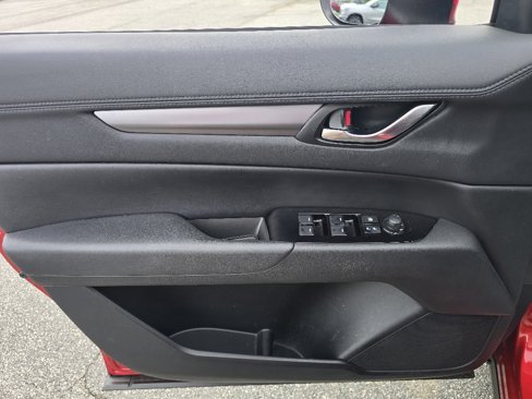 Used 2019 MAZDA CX-5 Touring image 8