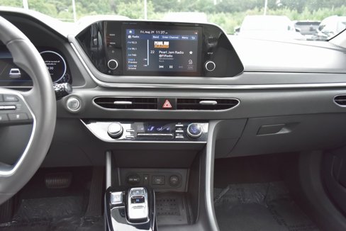 Used 2022 Hyundai Sonata SEL w/ Convenience Package image 18
