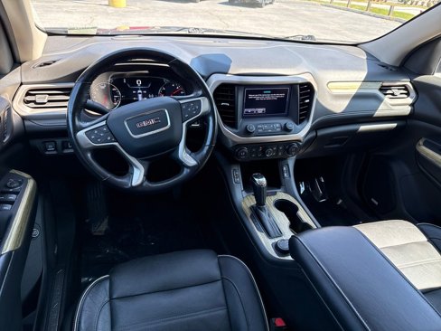 Used 2019 GMC Acadia Denali image 31