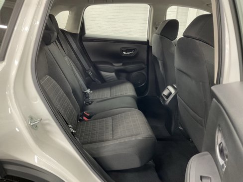 Certified 2023 Honda HR-V LX image 12