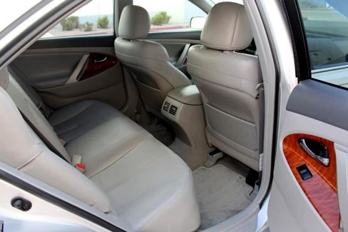 Used 2009 Toyota Camry LE image 14