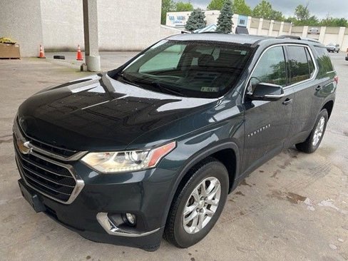 Used 2018 Chevrolet Traverse LT image 1