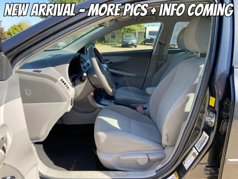 Used 2010 Toyota Corolla LE image 3