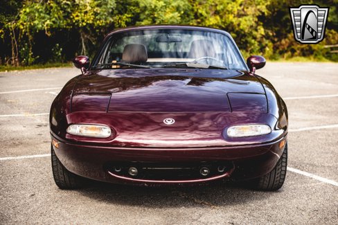 Used 1995 MAZDA MX-5 Miata M-Edition image 9