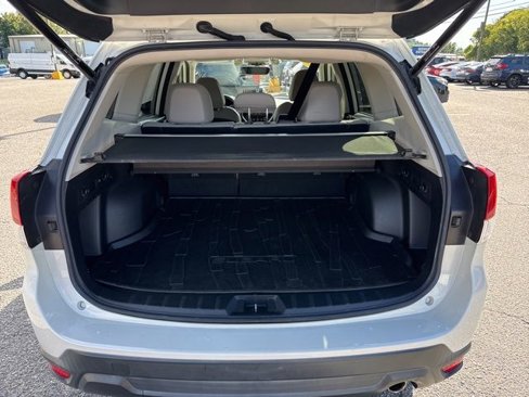 Used 2019 Subaru Forester Limited image 12