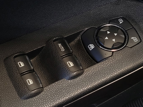 Used 2019 Ford EcoSport SE image 27