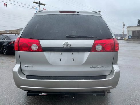Used 2006 Toyota Sienna CE image 4