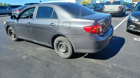 Used 2010 Toyota Corolla LE image 5