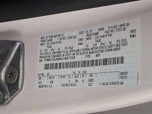Used 2019 Ford Escape Titanium w/ U9j03 - Titanium Tow Package image 27
