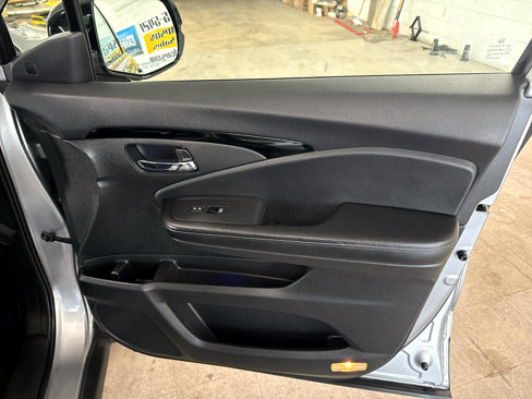 Used 2017 Honda Ridgeline RTL-E image 49