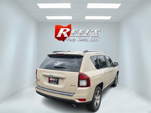 Used 2017 Jeep Compass High Altitude image 12