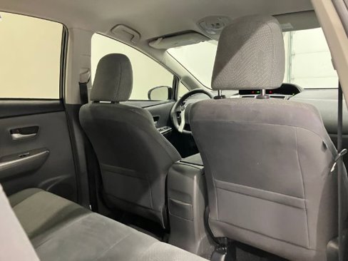 Used 2012 Toyota Prius V Five image 41