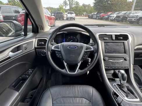 Used 2013 Ford Fusion SE image 19