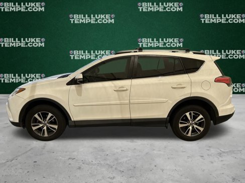 Used 2018 Toyota RAV4 XLE image 11