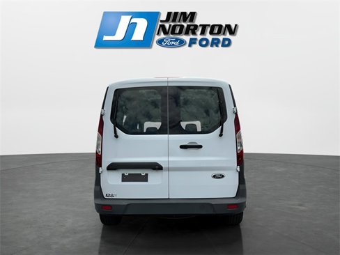Used 2016 Ford Transit Connect XL image 4