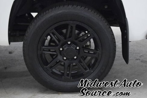 Used 2020 Toyota Tundra SR5 w/ SR5 Leather Package image 6