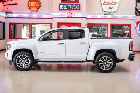Used 2019 GMC Canyon Denali image 12