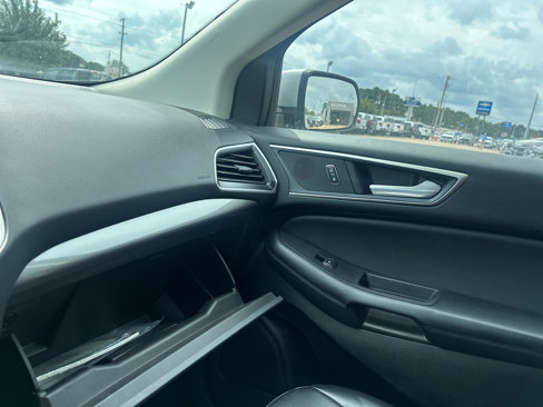 Used 2024 Ford Edge SEL image 38
