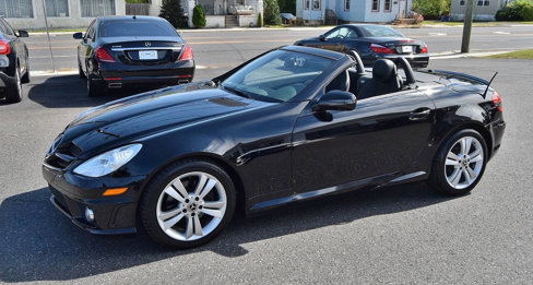 Used 2011 Mercedes-Benz SLK 300 image 17