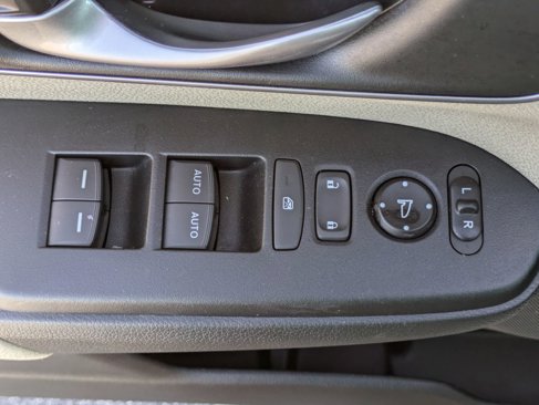 Used 2021 Honda CR-V EX image 19
