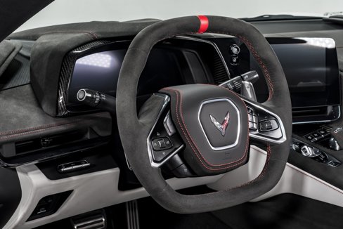 Used 2023 Chevrolet Corvette Stingray Premium Conv w/ Z51 Performance Package image 13