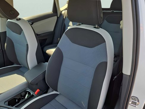New 2025 Volkswagen Taos S image 16