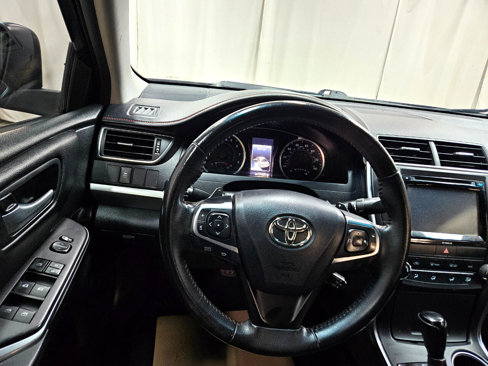Used 2017 Toyota Camry LE image 22